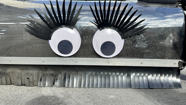 Sweepie with Eyelashes